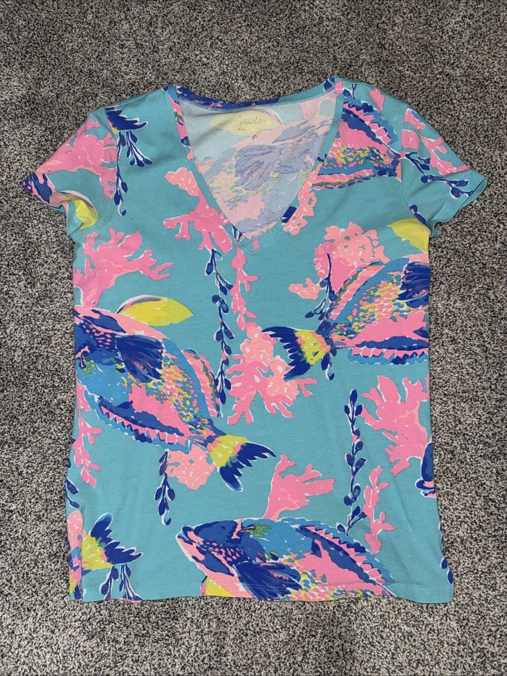 NEW Lilly Pulitzer MICHELE V NECK TOP Shorely Blue Sandstorm CORALS FISH M